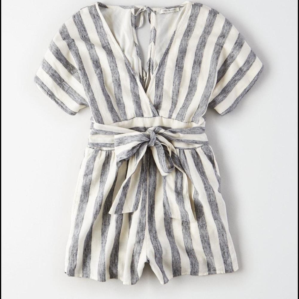 American Eagle Romper